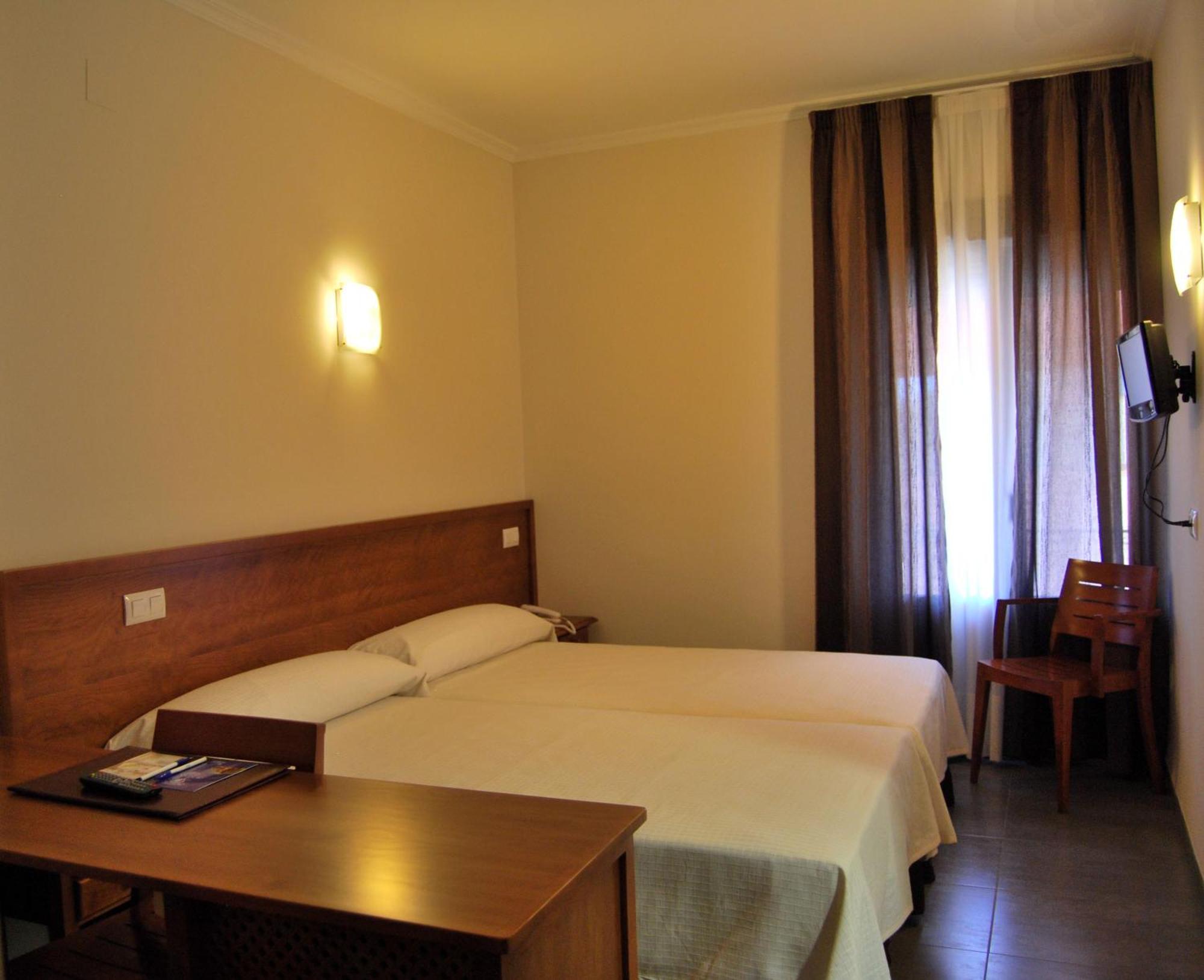 Hotel Gema Almadén Dış mekan fotoğraf